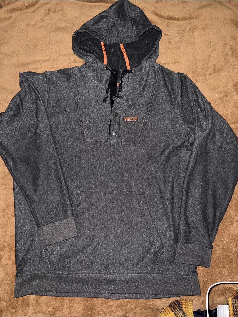 Patagonia Men's Hooded Pullover - Charcoal